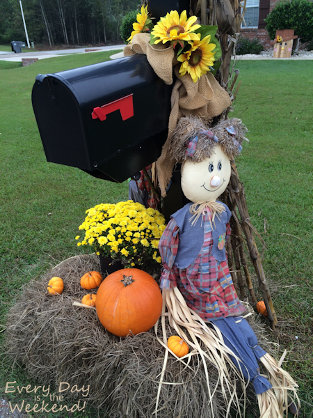 Every Day is the Weekend! l Decorating for Fall